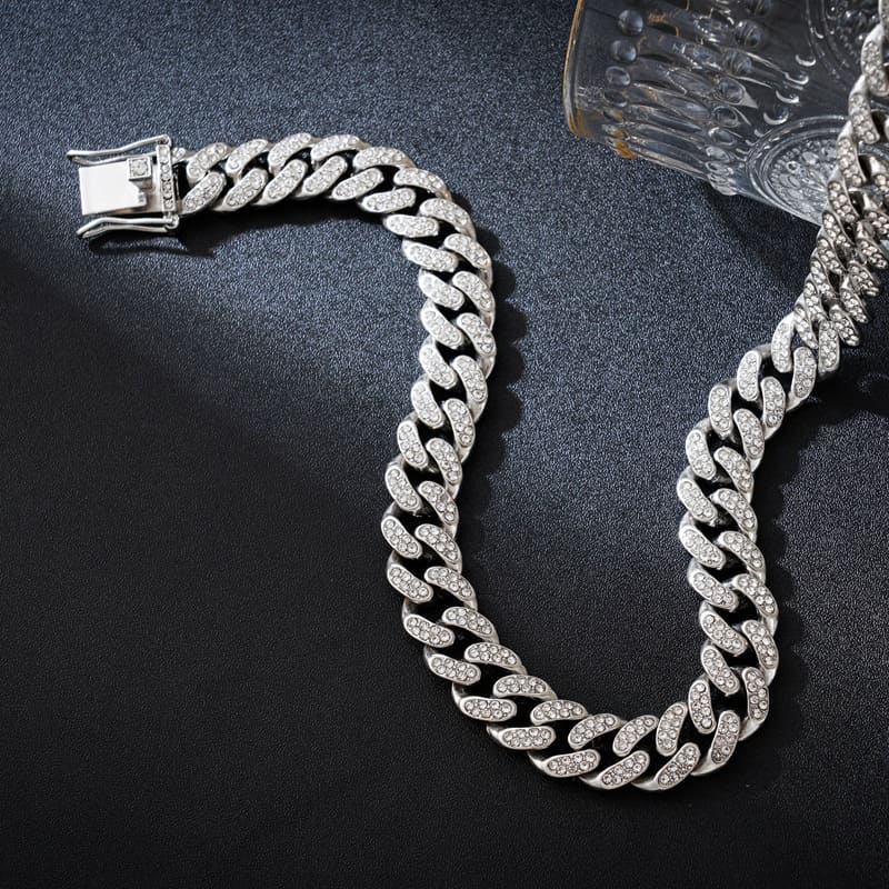 Cuban chain necklace with diamonds and zircon Chic Solace