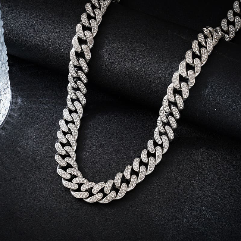 Cuban chain necklace with diamonds and zircon Chic Solace