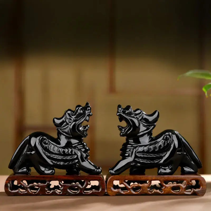 Obsidian Pixiu Prosperity Statue Chic Solace